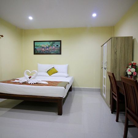 Sri Siam Resort Kanchanaburi Exterior foto